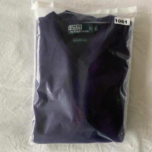 Polo by Ralph Lauren Lambswool V-Neck Sweater. - Picture 7 of 7